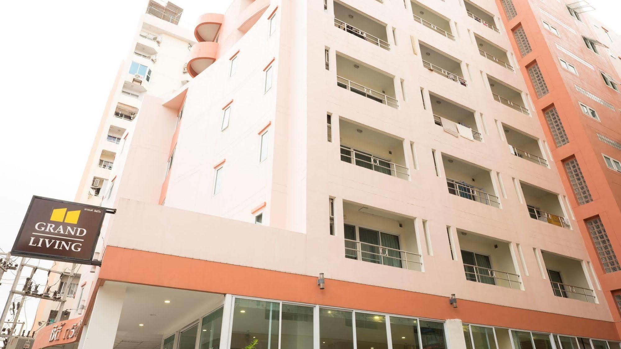 Grand Living Residence Chiang Mai Luaran gambar